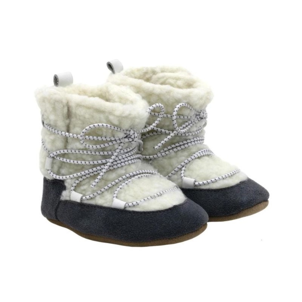 BNWOT Robeez Sherpa Rockies Lace up Boot 6-12 mo